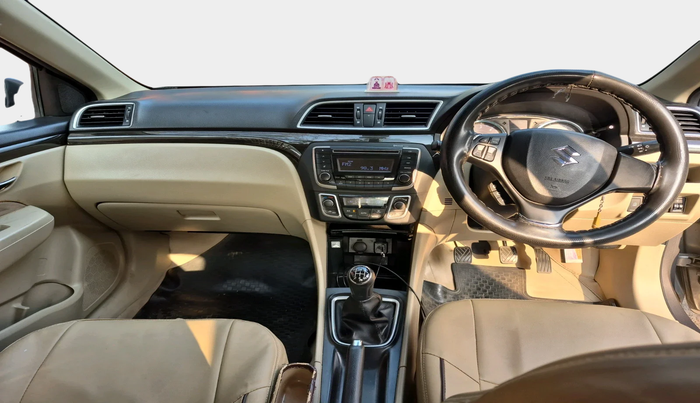 2017 Maruti Ciaz DELTA DIESEL 1.3, Diesel, Manual, 97,920 km, interior