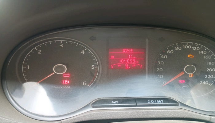 2012 Volkswagen Vento HIGHLINE DIESEL 1.6, Diesel, Manual, 1,04,659 km, interior