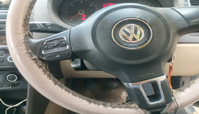 2012 Volkswagen Vento HIGHLINE DIESEL 1.6, Diesel, Manual, 1,04,659 km, interior