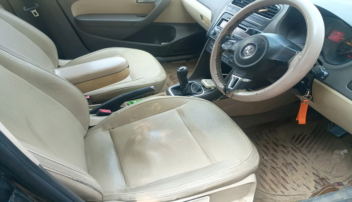 2012 Volkswagen Vento HIGHLINE DIESEL 1.6, Diesel, Manual, 1,04,659 km, interior