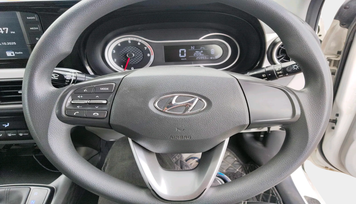 2020 Hyundai GRAND I10 NIOS SPORTZ AMT 1.2 KAPPA VTVT, Petrol, Automatic, 25,993 km, interior