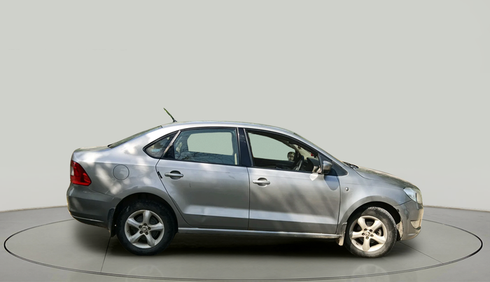 2015 Skoda Rapid 1.5 TDI CR AMBITION PLUS, Diesel, Manual, 3,09,017 km, exterior