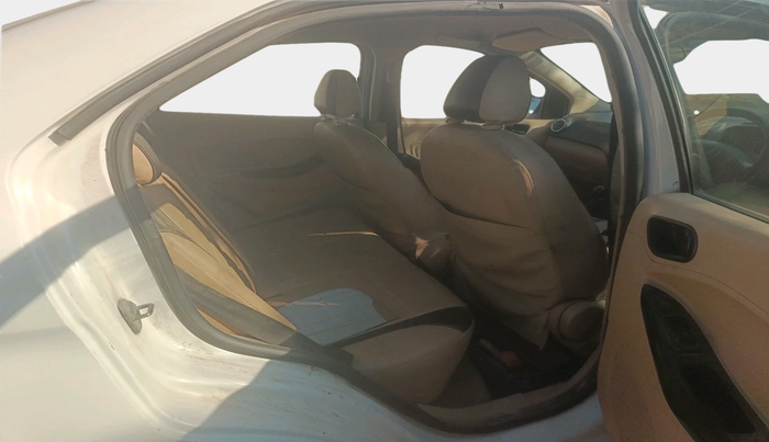 2015 Ford Figo Aspire TITANIUM1.5 DIESEL, Diesel, Manual, 1,90,699 km, interior