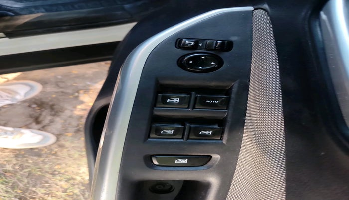 2021 Nissan MAGNITE XV EXECUTIVE, Petrol, Manual, 58,819 km, interior
