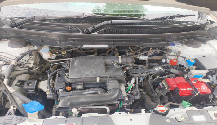 2023 Maruti BREZZA LXI, Petrol, Manual, 28,730 km, exterior