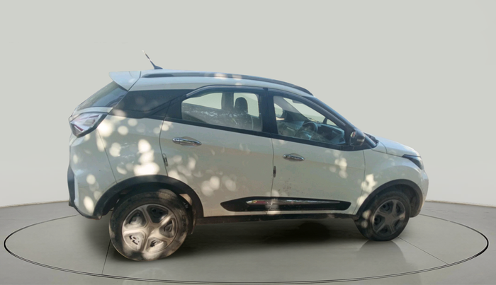 2022 Tata NEXON XM DIESEL, Diesel, Manual, 70,393 km, exterior