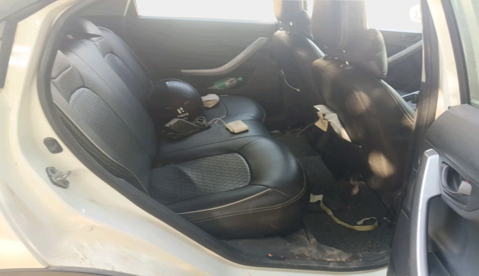 2022 Tata NEXON XM DIESEL, Diesel, Manual, 70,393 km, interior