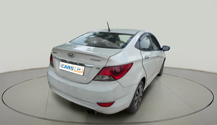 2014 Hyundai Verna FLUIDIC 1.6 CRDI SX AT, Diesel, Automatic, 1,26,008 km, exterior