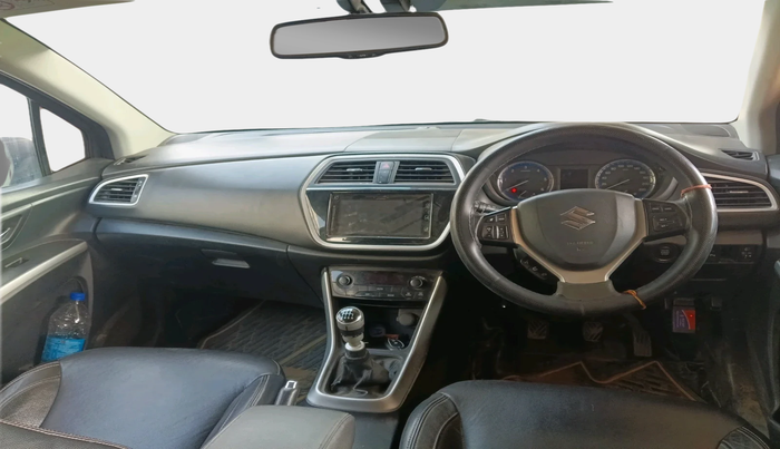 2016 Maruti S Cross ALPHA 1.6, Diesel, Manual, 1,03,532 km, interior