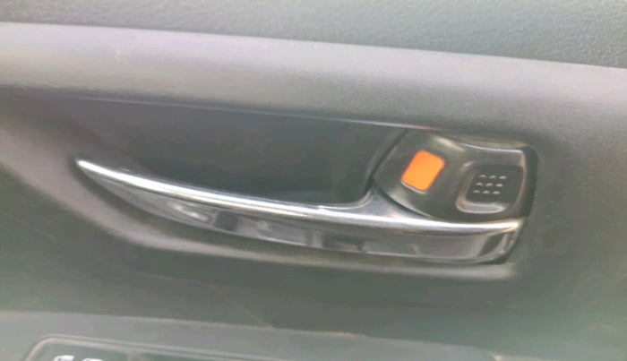 2016 Maruti S Cross ALPHA 1.6, Diesel, Manual, 1,03,532 km, interior