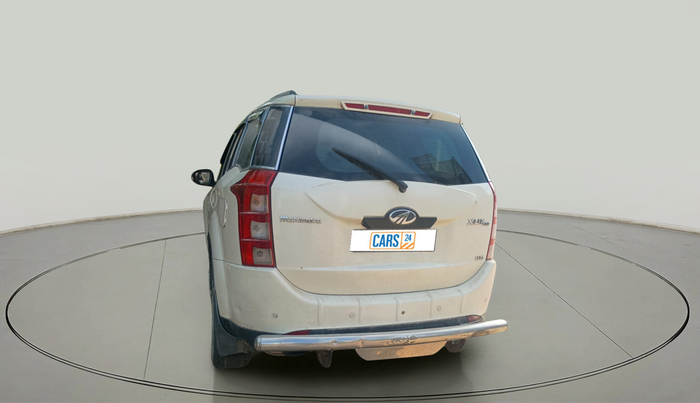 2014 Mahindra XUV500 W6, Diesel, Manual, 1,69,898 km, exterior