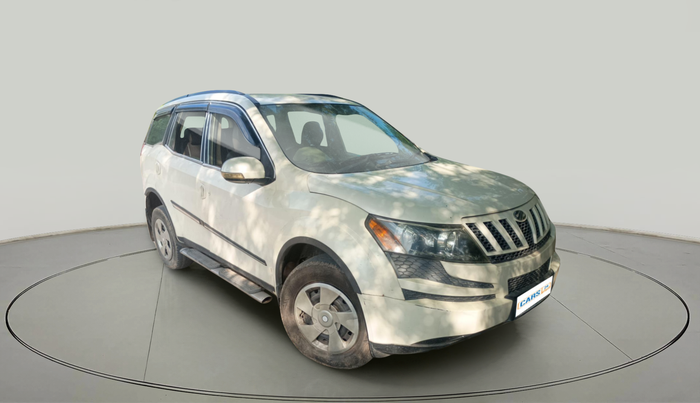 2014 Mahindra XUV500 W6, Diesel, Manual, 1,69,898 km, exterior