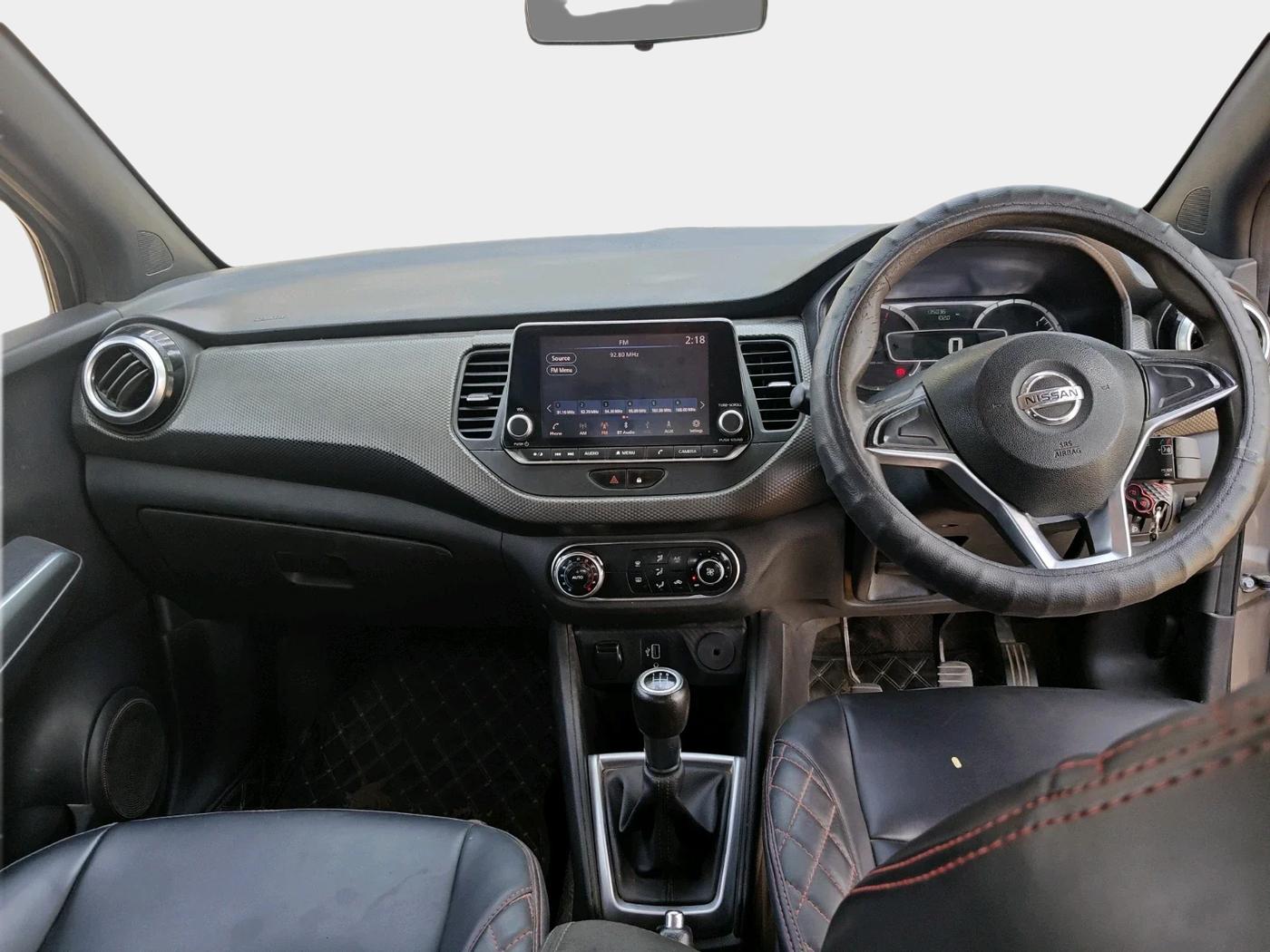 2019 Nissan Kicks XV 1.5, Petrol, Manual, 1,35,036 km, interior