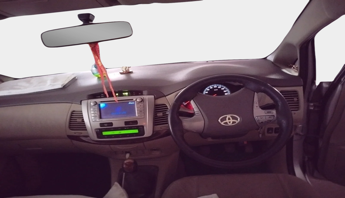 2013 Toyota Innova 2.5 VX 7 STR, Diesel, Manual, 2,26,922 km, interior