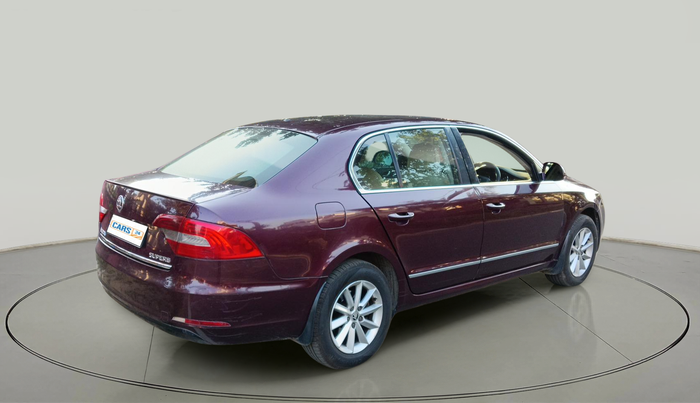 2014 Skoda Superb ELEGANCE 2.0 TDI CR AT, Diesel, Automatic, 97,495 km, exterior