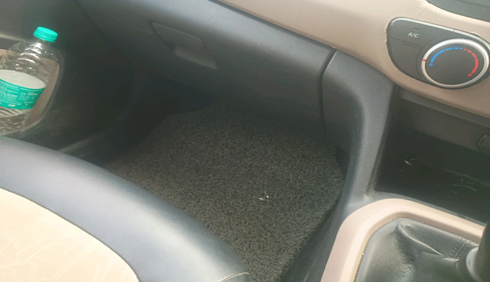 2016 Hyundai Grand i10 MAGNA 1.2 KAPPA VTVT, Petrol, Manual, 80,330 km, interior