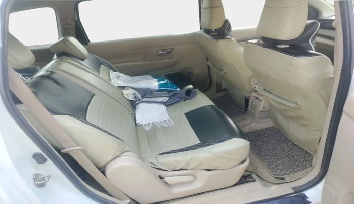 2022 Maruti Ertiga VXI SHVS, Petrol, Manual, 73,668 km, interior