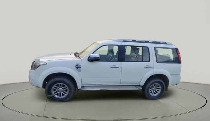 2011 Ford Endeavour 3.0L AT HURICANCE LIMITED EDITION, Diesel, Automatic, 2,00,000 km, exterior