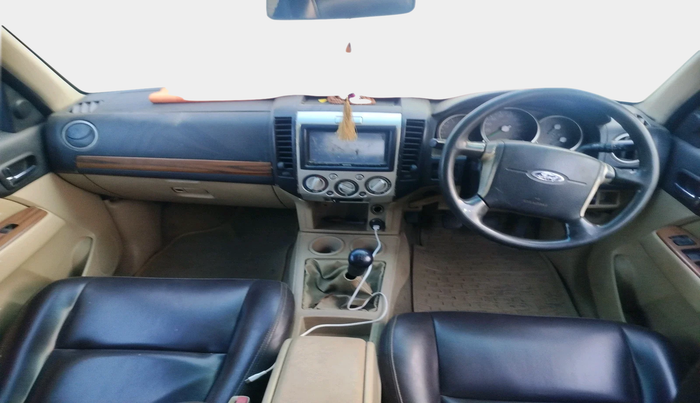 2011 Ford Endeavour 3.0L AT HURICANCE LIMITED EDITION, Diesel, Automatic, 2,00,000 km, interior