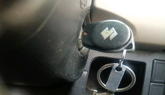 2015 Maruti Wagon R 1.0 VXI, Petrol, Manual, 1,09,240 km, interior