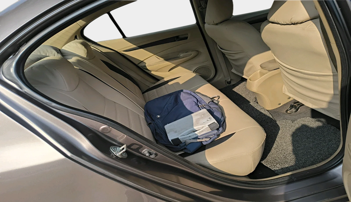 2011 Honda City 1.5L I-VTEC S MT, Petrol, Manual, 1,31,704 km, interior