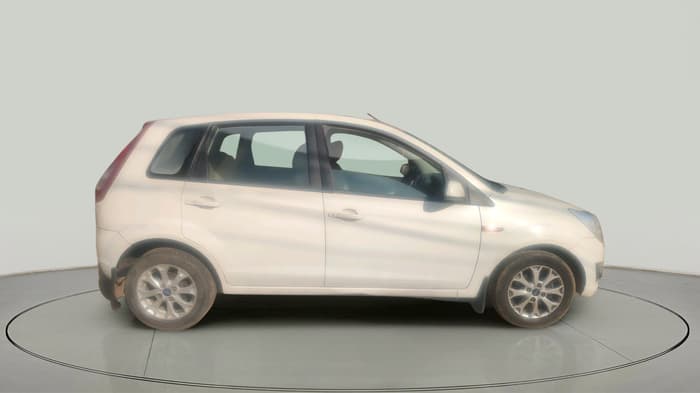 2014 Ford Figo TITANIUM 1.4 DIESEL, Diesel, Manual, 1,10,909 km, exterior