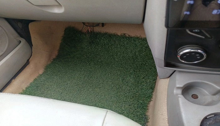 2014 Mahindra Verito 1.5 D4, Diesel, Manual, 1,67,539 km, interior