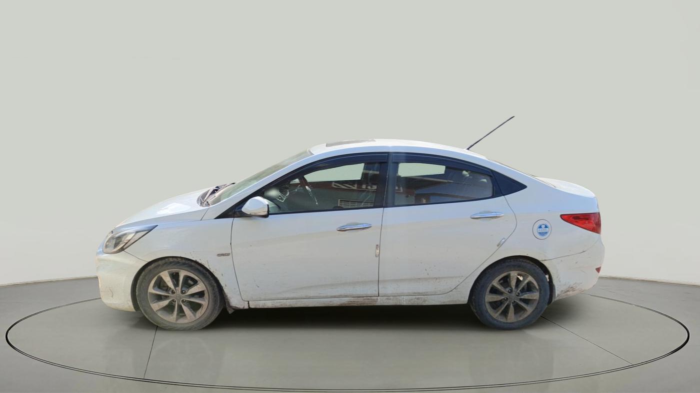 2013 Hyundai Verna FLUIDIC 1.6 CRDI EX, Diesel, Manual, 1,08,560 km, exterior