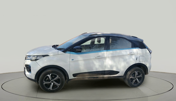 2021 Tata NEXON EV XZ PLUS LUX, Electric, Automatic, 1,68,552 km, exterior