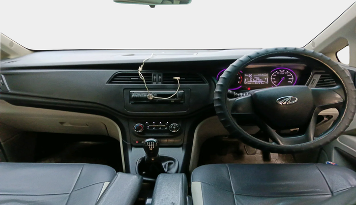 2018 Mahindra MARAZZO M2 7STR, Diesel, Manual, 1,61,727 km, interior