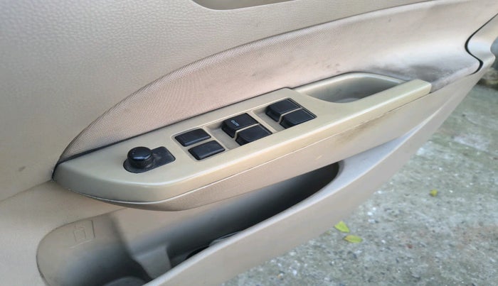 2012 Maruti Swift Dzire VDI, Diesel, Manual, 1,97,040 km, interior