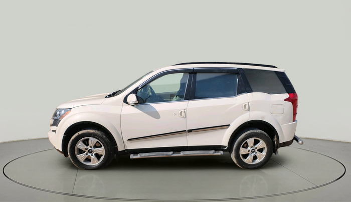 2013 Mahindra XUV500 W8, Diesel, Manual, 1,59,781 km, exterior