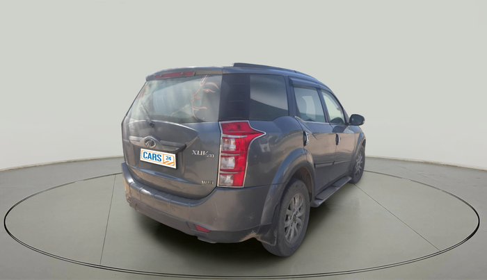 2015 Mahindra XUV500 W10, Diesel, Manual, 1,09,560 km, exterior