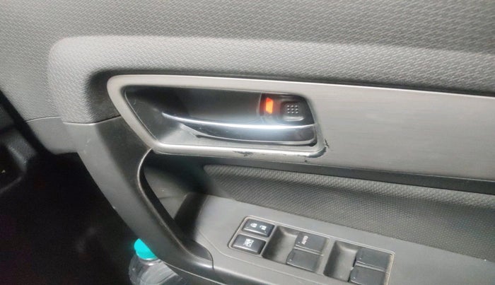 2017 Maruti Vitara Brezza ZDI, Diesel, Manual, 1,54,571 km, interior