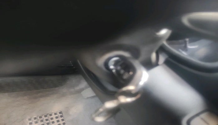 2021 Hyundai VENUE E 1.2, Petrol, Manual, 24,281 km, interior