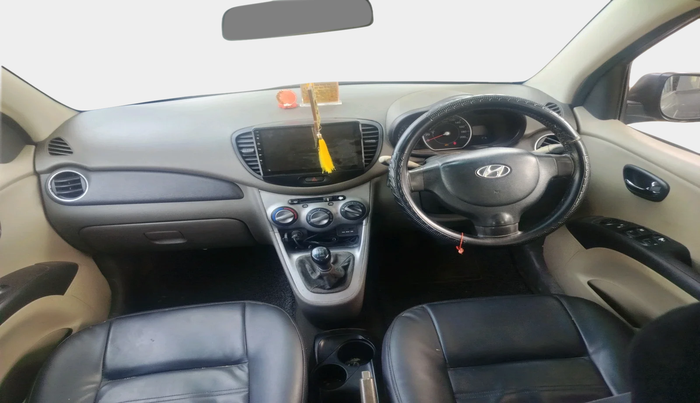 2011 Hyundai i10 SPORTZ 1.2, Petrol, Manual, 1,09,385 km, interior