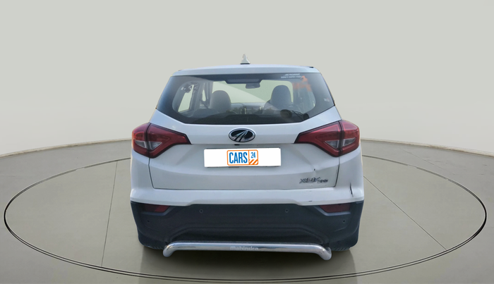 2022 Mahindra XUV300 W4 1.2 PETROL, Petrol, Manual, 81,297 km, exterior