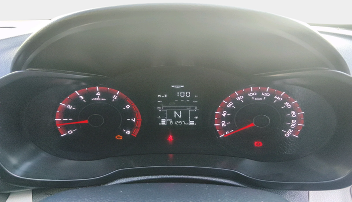 2022 Mahindra XUV300 W4 1.2 PETROL, Petrol, Manual, 81,297 km, interior