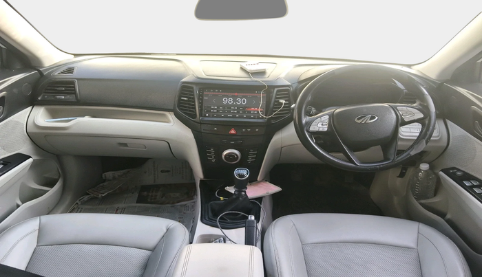 2022 Mahindra XUV300 W4 1.2 PETROL, Petrol, Manual, 81,297 km, interior