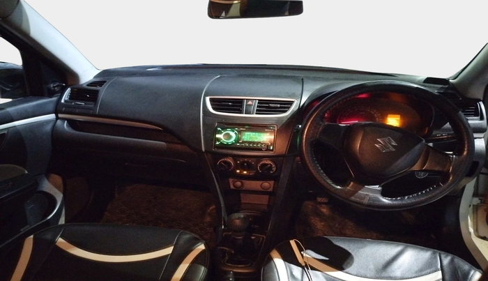 2015 Maruti Swift LDI, Diesel, Manual, 1,05,961 km, interior
