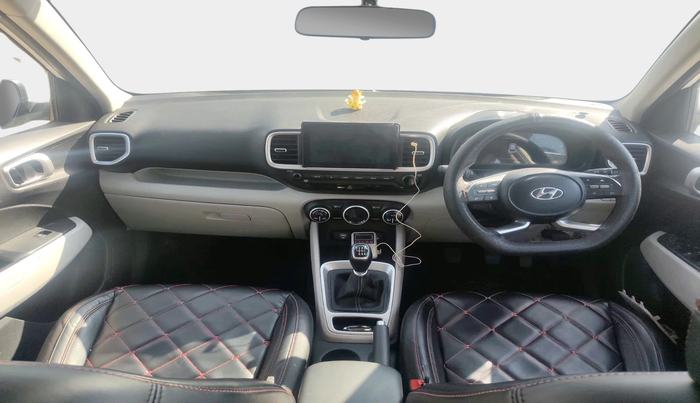 2023 Hyundai VENUE SX 1.5 CRDI, Diesel, Manual, 29,464 km, interior