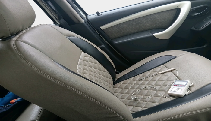 2013 Renault Duster 85 PS RXL DIESEL, Diesel, Manual, 1,46,368 km, interior