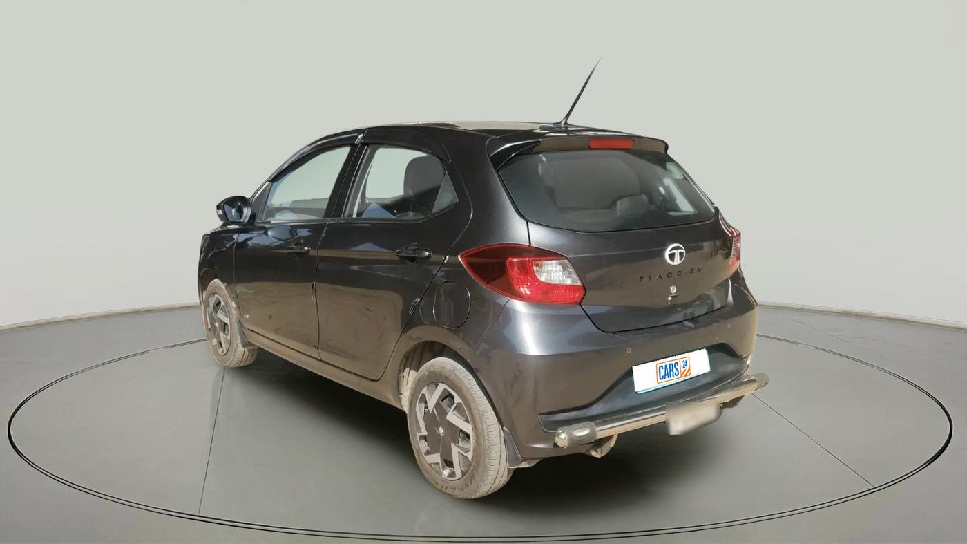 2025 Tata TIAGO EV XT LONG RANGE, Electric, Automatic, 9,841 km, exterior