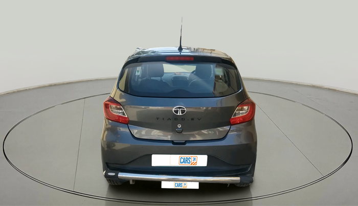 2025 Tata TIAGO EV XT LONG RANGE, Electric, Automatic, 9,841 km, exterior