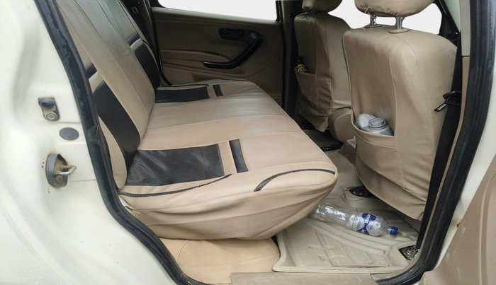 2017 Mahindra TUV300 T6 PLUS, Diesel, Manual, 2,30,257 km, interior