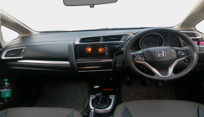 2017 Honda WR-V 1.5L I-DTEC VX MT, Diesel, Manual, 74,597 km, interior