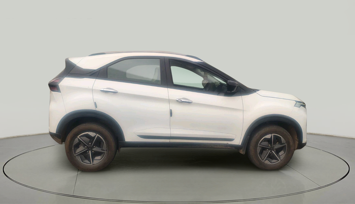 2024 Tata NEXON CREATIVE+ SUNROOF AMT 1.2 PETROL, Petrol, Automatic, 32,402 km, exterior