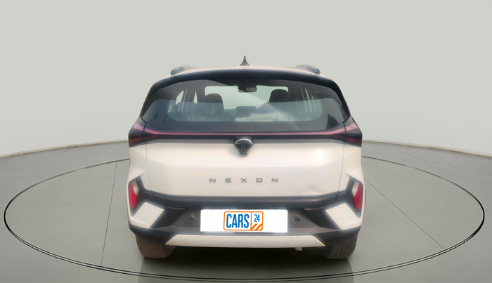 2024 Tata NEXON CREATIVE+ SUNROOF AMT 1.2 PETROL, Petrol, Automatic, 32,402 km, exterior