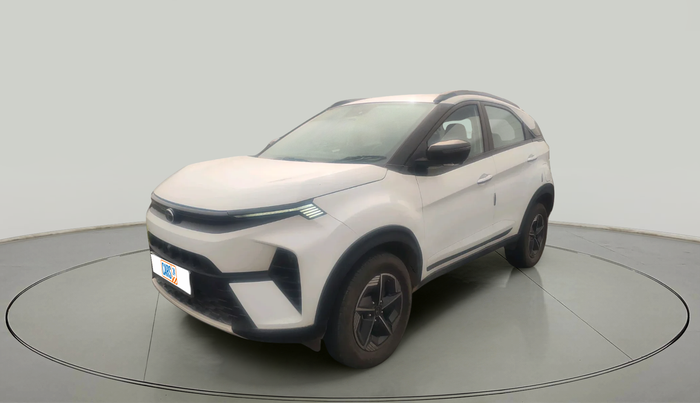 2024 Tata NEXON CREATIVE+ SUNROOF AMT 1.2 PETROL, Petrol, Automatic, 32,402 km, exterior