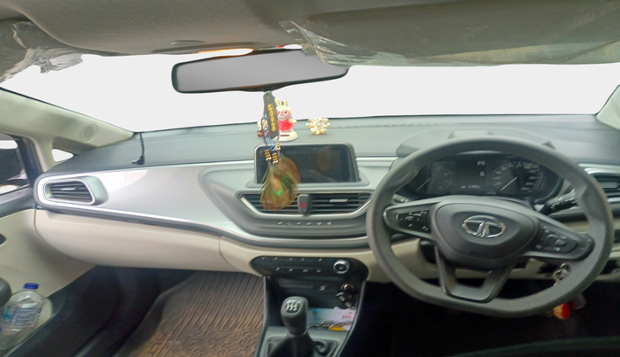 2023 Tata ALTROZ XM PLUS PETROL, Petrol, Manual, 21,571 km, interior